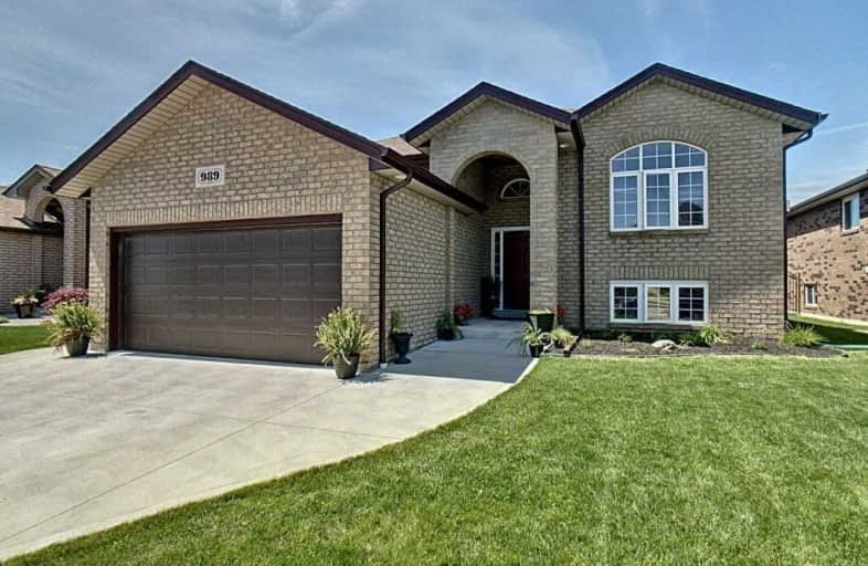 989 Aspen Ridge Crescent, Lakeshore | Image 1