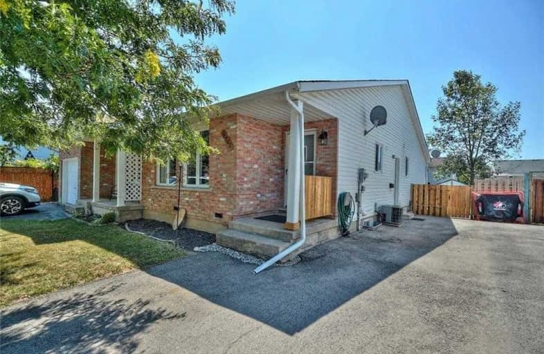 5762 Deerbrook Street, Niagara Falls | Image 1