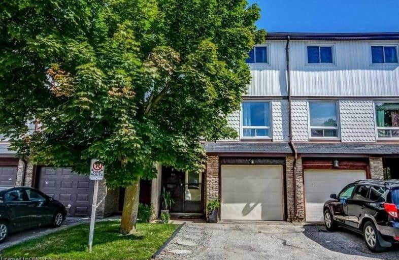 22-80 Old Country Drive, Kitchener | Image 1