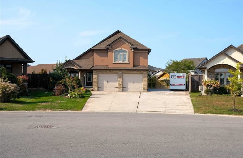 6367 Christopher Crescent, Niagara Falls | Image 1