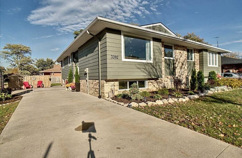 3202 Rosebriar Road, Windsor | Image 1