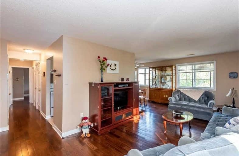 18-897 Stone Church Road East, Hamilton | Image 1