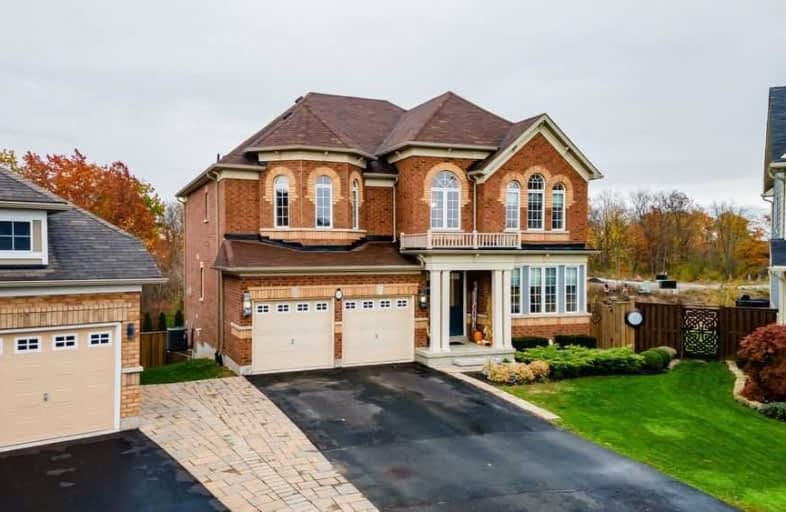 8926 Tristar Crescent, Niagara Falls | Image 1