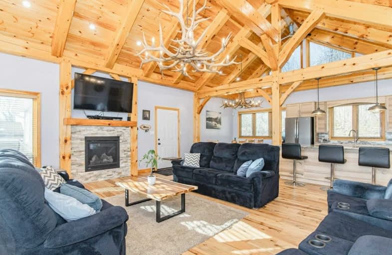 480 4 Road South, Mapleton | Image 1