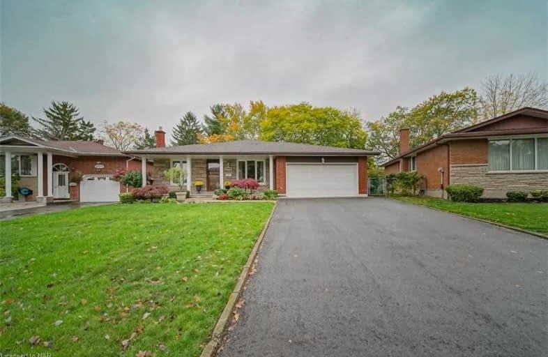 6808 Corwin Crescent, Niagara Falls | Image 1