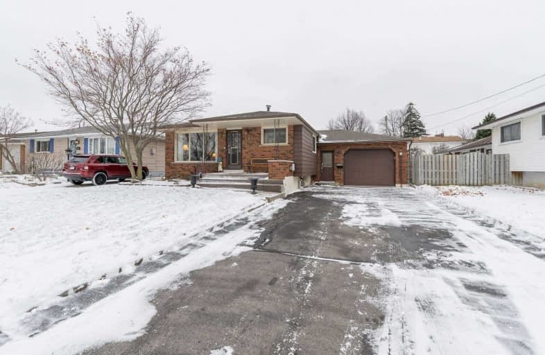 129 Loyalist Drive, Hamilton | Image 1