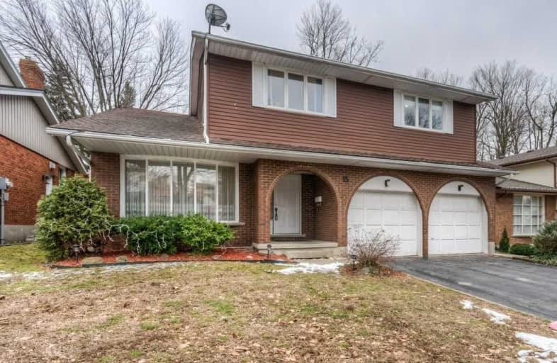 15 Georgian Crescent, Kitchener | Image 1