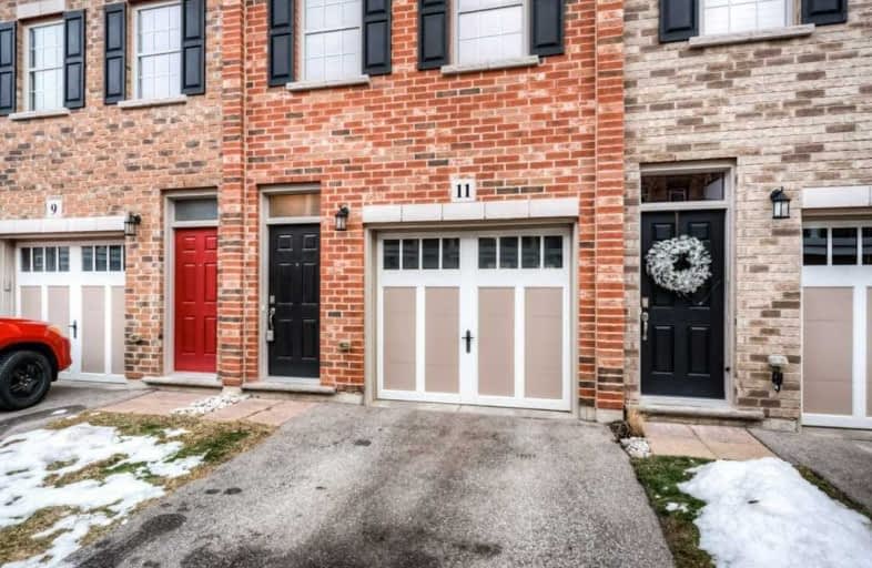 11 Hyde Park Mews, Kitchener | Image 1