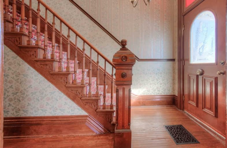 314 West Street, Brantford | Image 1