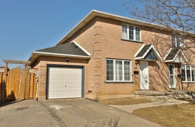 4887 Northgate Crescent, Lincoln | Image 1