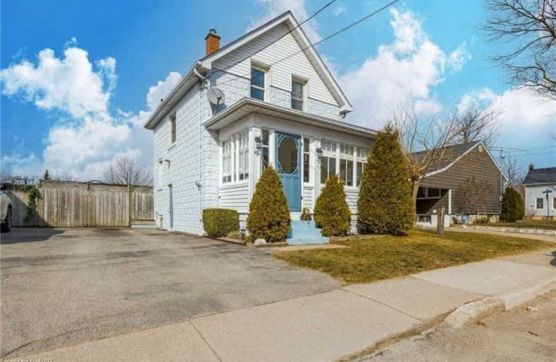 32 Water Street, Thorold | Image 1