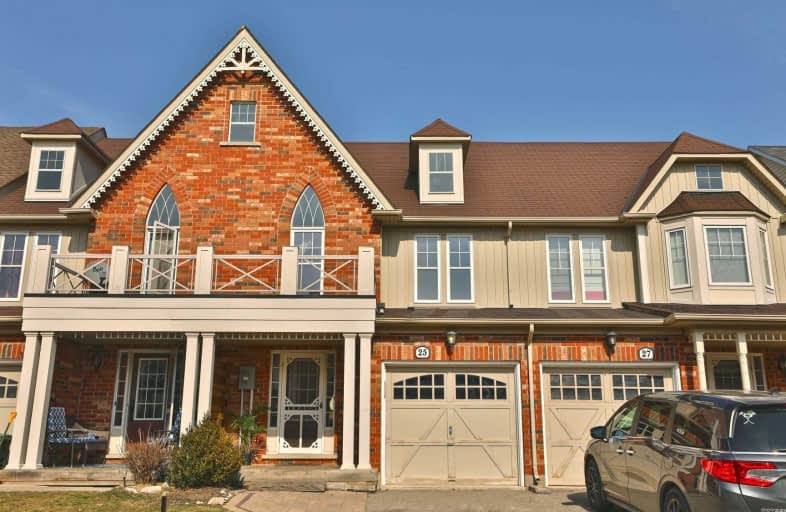 25 Fox Run, Hamilton | Image 1