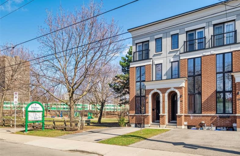 147 Walnut Street South, Hamilton | Image 1