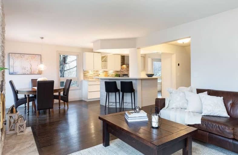 24 Shaw Crescent, Huntsville | Image 1