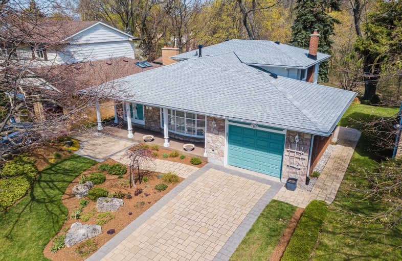 17 Chateau Court, Hamilton | Image 1