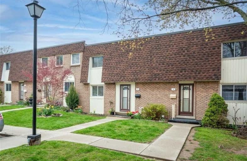 10-151 Gateshead Crescent, Hamilton | Image 1
