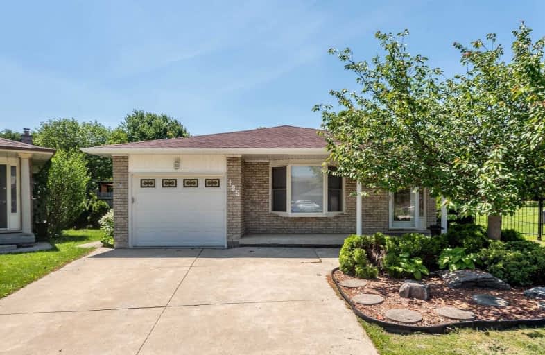 195 Napoli Court, Hamilton | Image 1