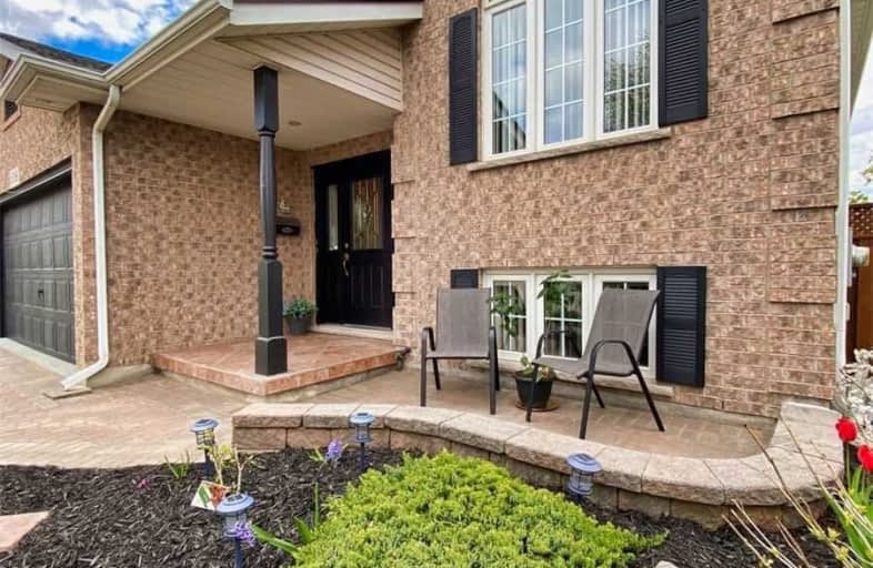 8086 Costabile Drive, Niagara Falls | Image 1