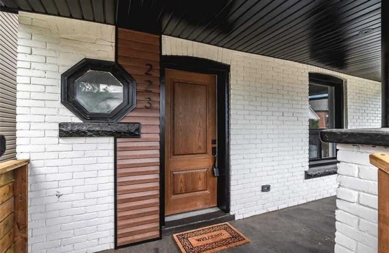 223 Rosslyn Avenue North, Hamilton | Image 1