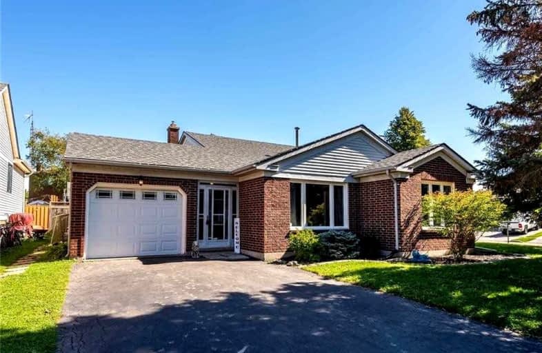 2 Hawthorne Crescent, Haldimand | Image 1