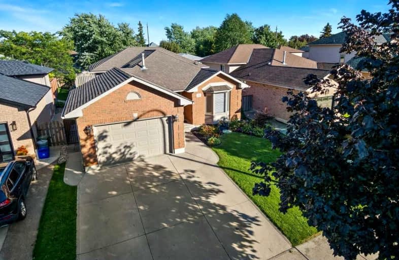31 Loneoak Crescent, Hamilton | Image 1