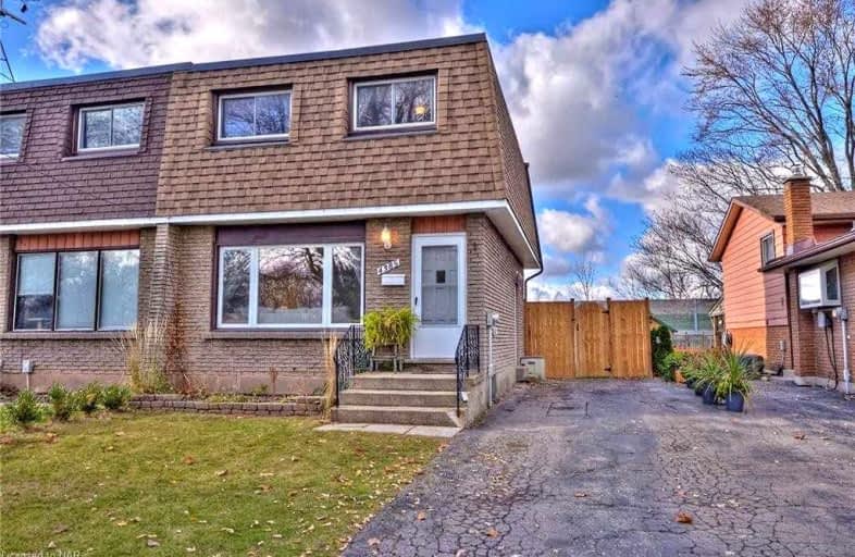 4385 Meadowvale Drive, Niagara Falls | Image 1