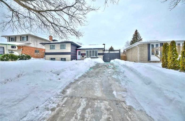 7142 Rousseau Place, Niagara Falls | Image 1