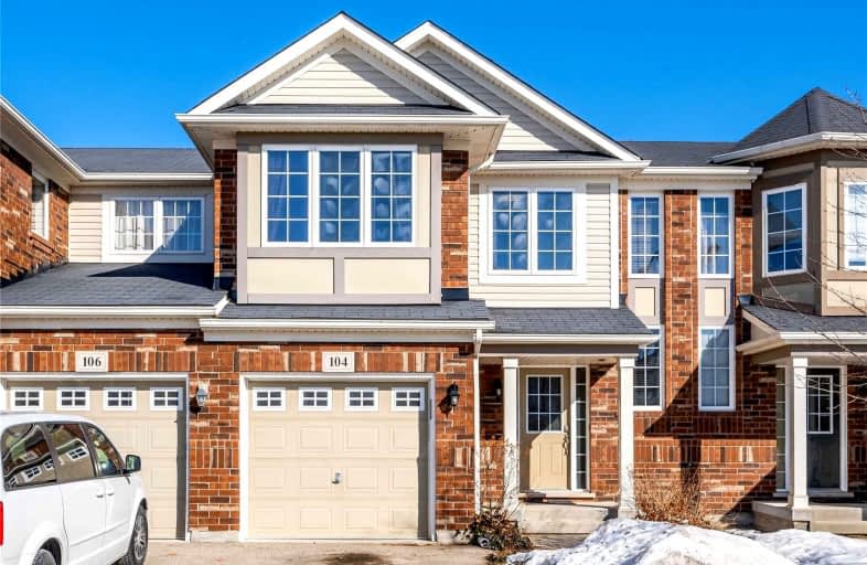 104 Blackbird Circle, Cambridge | Image 1