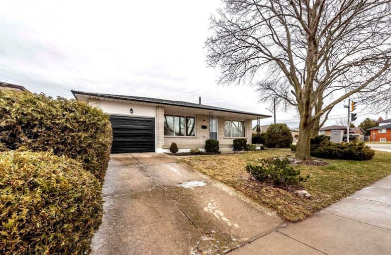 100 Hadeland Avenue, Hamilton | Image 1