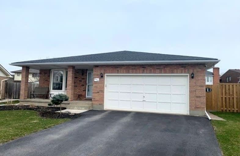 8056 Kensington Court, Niagara Falls | Image 1