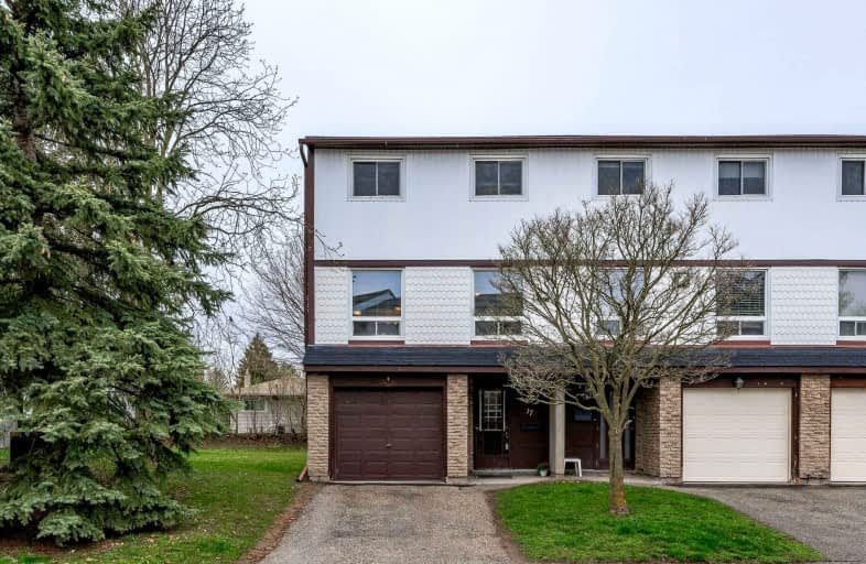 17-80 Old Country Drive, Kitchener | Image 1