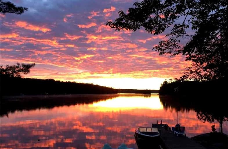 345 Healey Lake Water, The Archipelago | Image 1