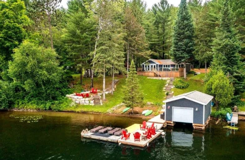 1058 Kawagama Lake Road, Algonquin Highlands | Image 1