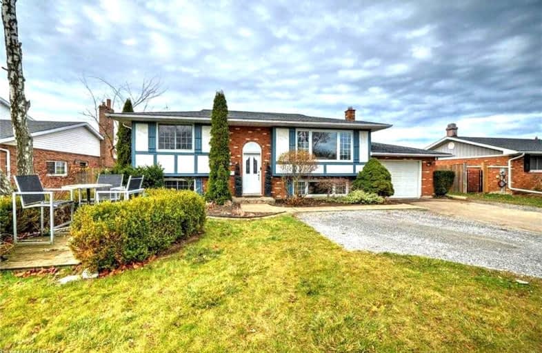 19 Garrison Village Drive, Niagara on the Lake | Image 1