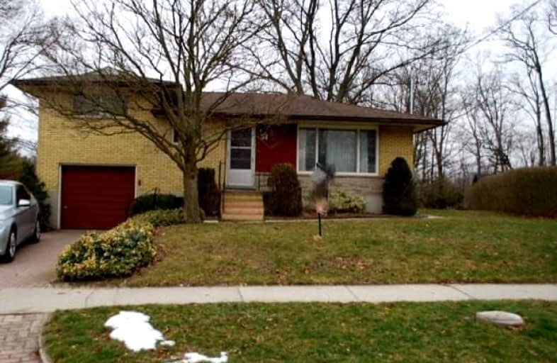 34 Sycamore Place Kitchener N2M 4G1 Home Ca   786 X5877052 01 