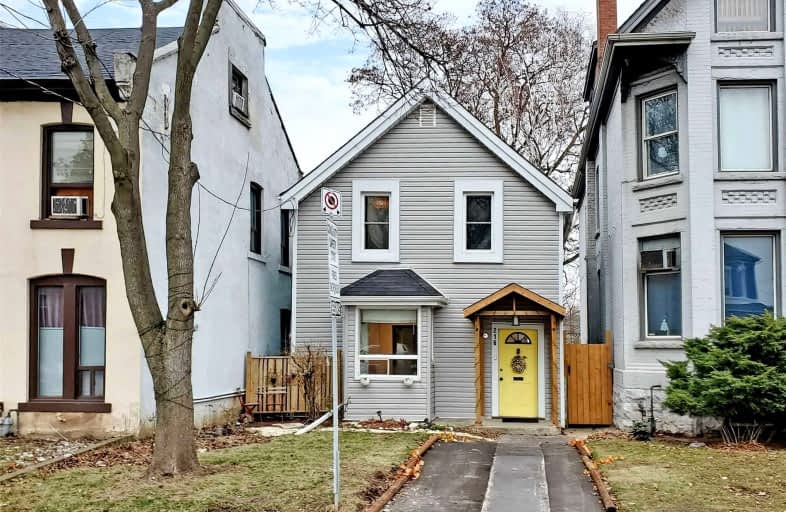 216 Victoria Avenue North, Hamilton | Image 1