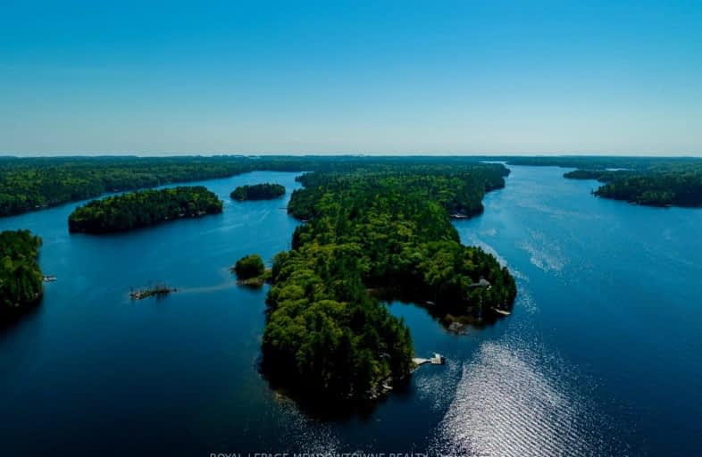 B704 Pt Mclaren Island N/A East, The Archipelago | Image 1