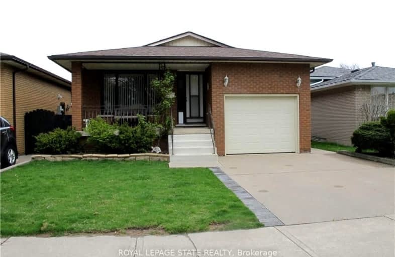 602 Stone Church Road West, Hamilton | Image 1
