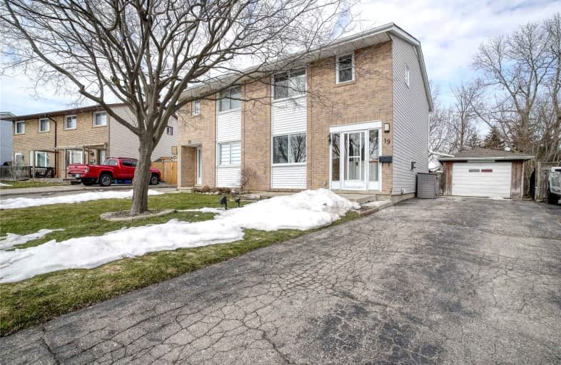 19 Roberts Crescent, Kitchener | Image 1