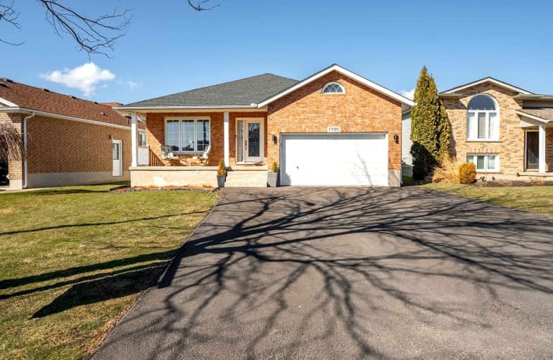 7795 Ascot Circle, Niagara Falls | Image 1