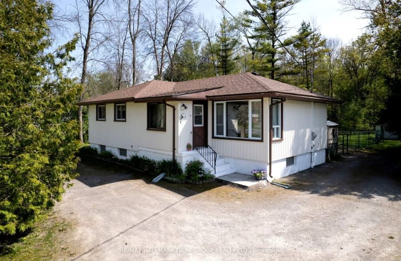 21599 Loyalist Parkway, Prince Edward County | Image 1