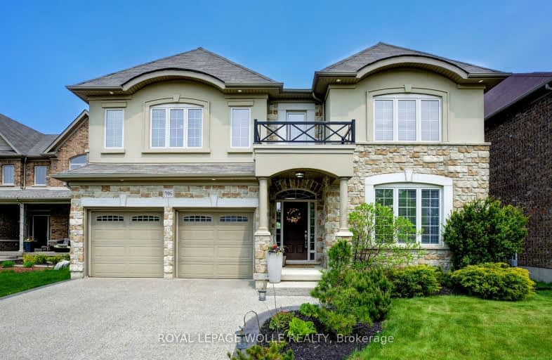 916 Evens Pond Court, Kitchener | Image 1