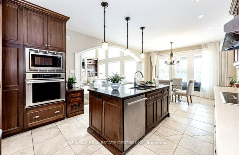 8 Paddison Court, Guelph | Image 1