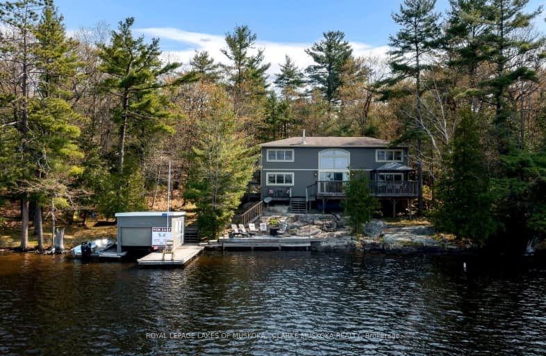 2589 Grand Island Road, Georgian Bay | Image 1