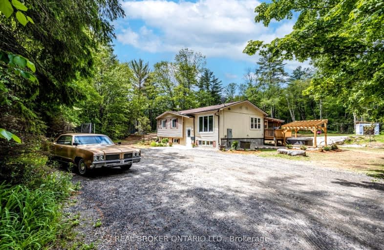 1020 Fairy Falls Road, Lake of Bays | Image 1