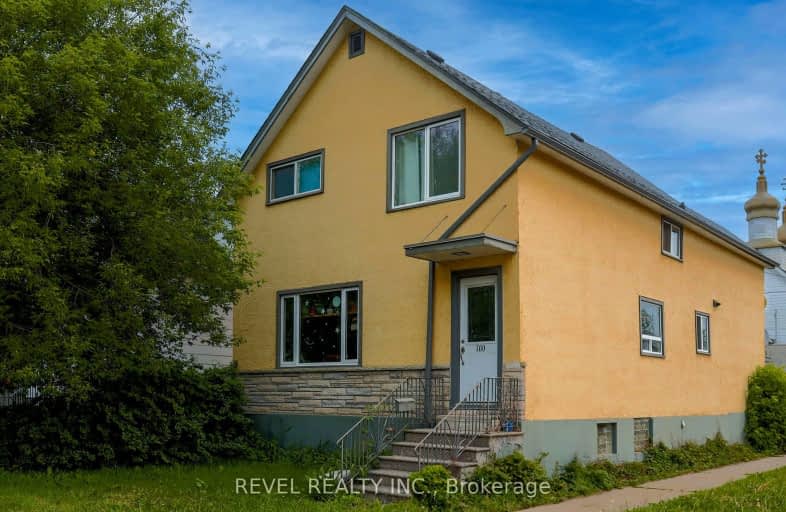 700 McLeod Street, Thunder Bay | Image 1