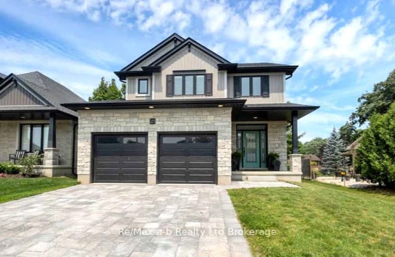 225 Wilson Avenue, Tillsonburg | Image 1