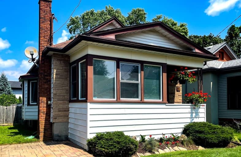 17 Stuart Avenue, St. Catharines | Image 1