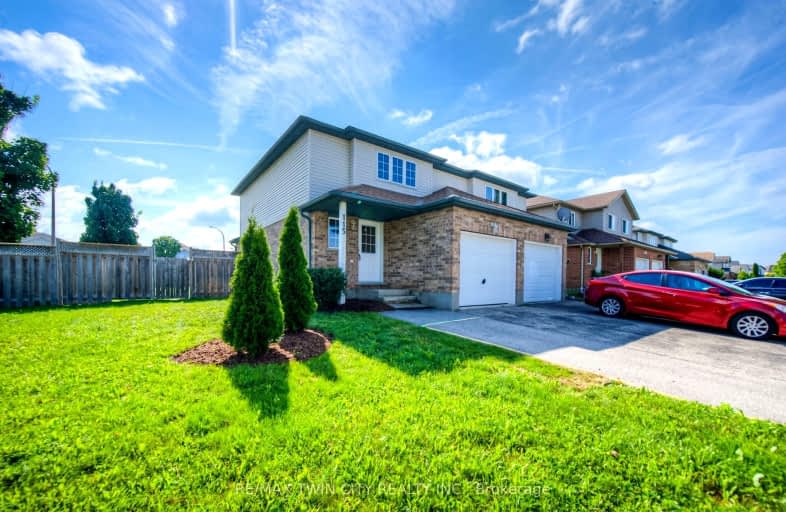 115 Woodpoppy Court North, Kitchener | Image 1