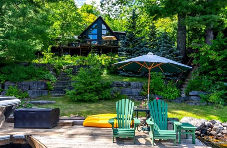 2827 South Portage Road, Lake of Bays | Image 1